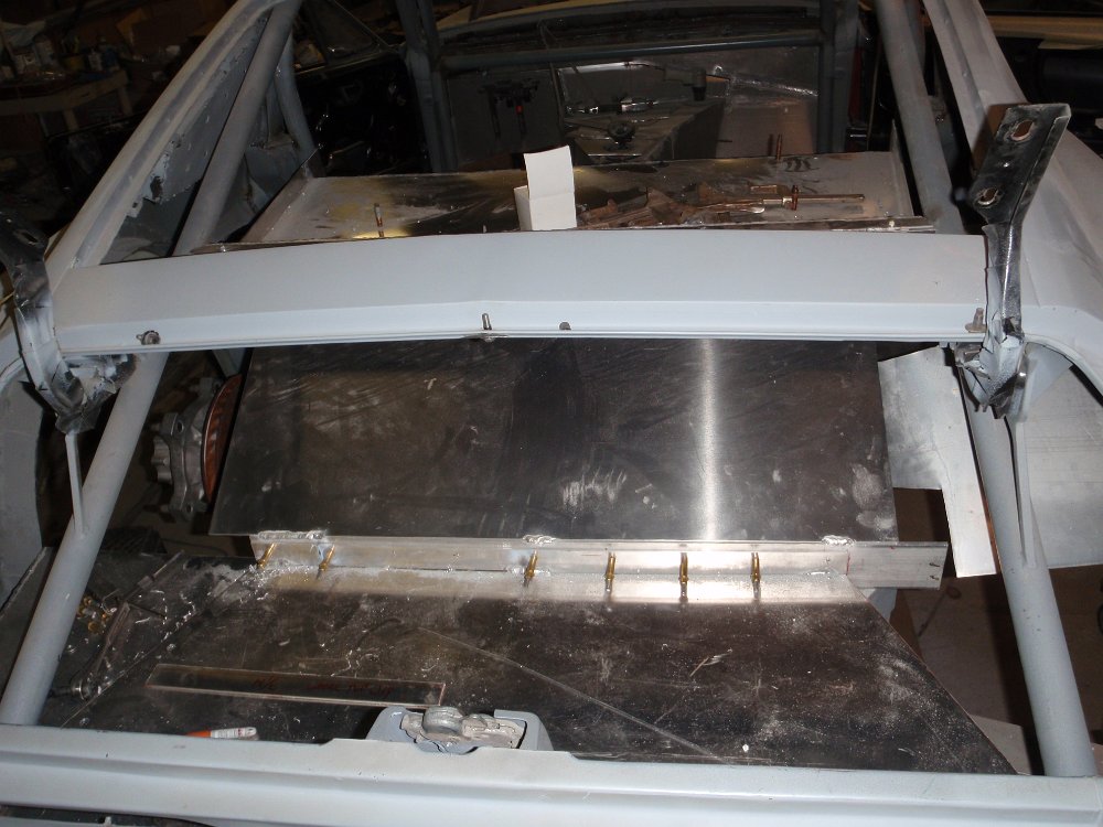 Mustang_Trunk-Floor-05