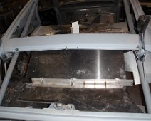 Mustang_Trunk-Floor-05