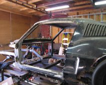 Mustang_CageInstall-07